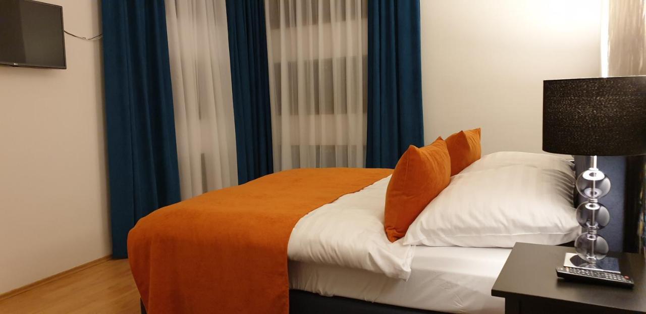 Grand Paradise Apartman Miskolc Eksteriør bilde